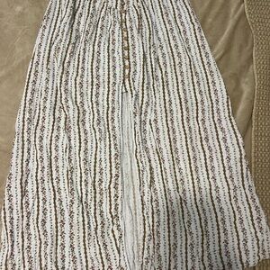 Promesa Floral Button-Down Skirt